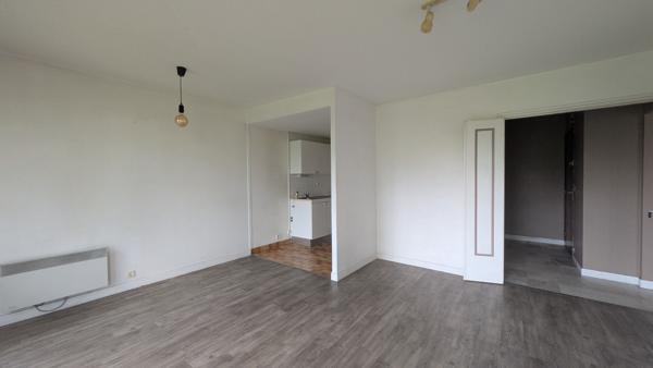 Nantes Guist'hau, Appartement avec VUE T2 de 50 m² DPE en D, cave et parking. , Nantes Nantes Guist'hau, Appartement avec VUE T2 de 50 m² DPE en D, cave et parking. , Nantes