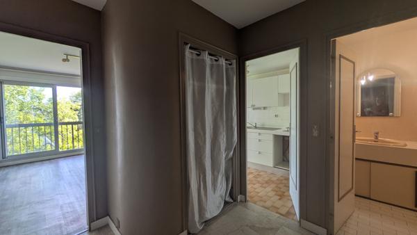 Nantes Guist'hau, Appartement avec VUE T2 de 50 m² DPE en D, cave et parking. , Nantes Nantes Guist'hau, Appartement avec VUE T2 de 50 m² DPE en D, cave et parking. , Nantes