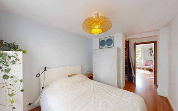 Appartement à vendre    3 pièces • 54 m2 Montrouge