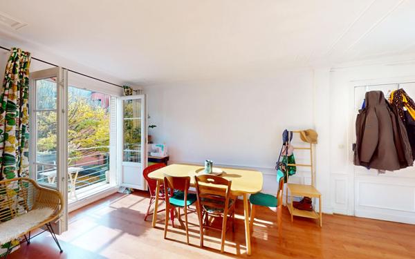 Appartement à vendre    3 pièces • 54 m2 Montrouge