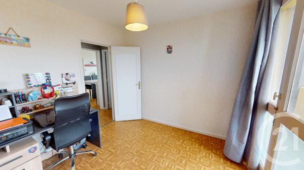 Appartement F3 à vendre  4 pièces - 78,83 m2 ST QUENTIN - 02