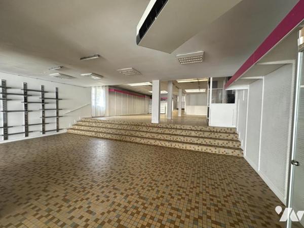 Ensemble immobilier PICAUVILLE