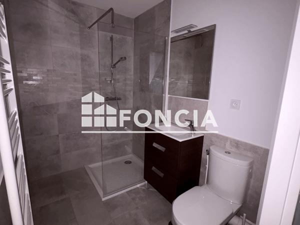 Location Studio meublé 22.56 m² - 19 RUE VICTOR HUGO Amiens 80000
