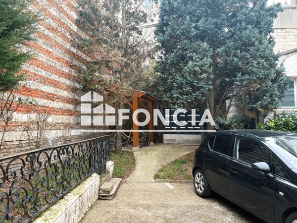 Location Studio meublé 22.56 m² - 19 RUE VICTOR HUGO Amiens 80000
