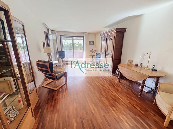 APPARTEMENT 3 PIÈCES 75 M² - RÉSIDENCE ESTEREL - BALCONS 18,34 M² SANS VIS-À-VIS