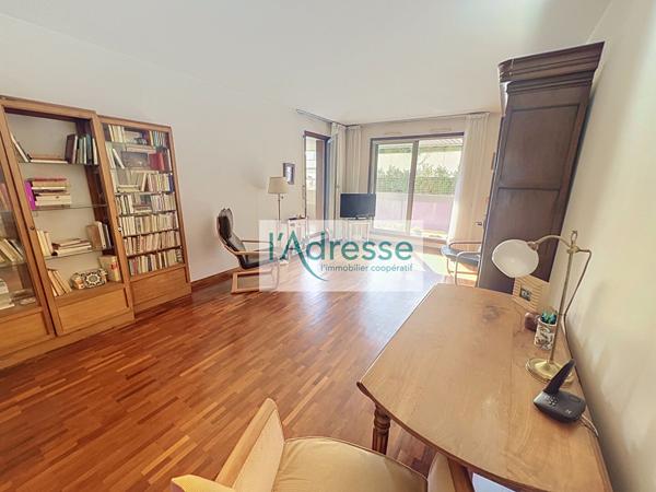 APPARTEMENT 3 PIÈCES 75 M² - RÉSIDENCE ESTEREL - BALCONS 18,34 M² SANS VIS-À-VIS