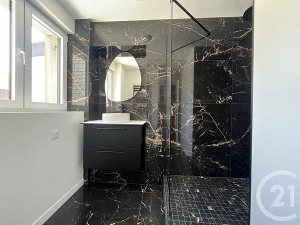 Appartement Duplex à vendre  4 pièces - 108,70 m 2   CROIX  - 59