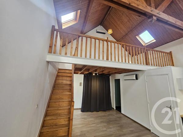 Maison à vendre  4 pièces - 100,30 m 2   ST QUENTIN  - 02