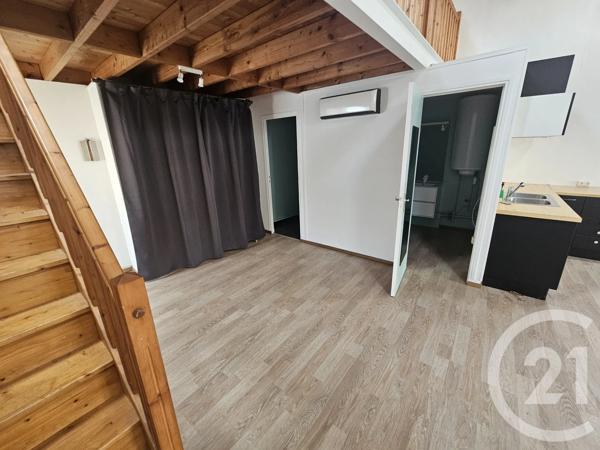 Maison à vendre  4 pièces - 100,30 m 2   ST QUENTIN  - 02