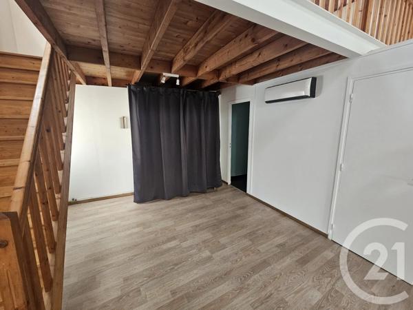 Maison à vendre  4 pièces - 100,30 m 2   ST QUENTIN  - 02