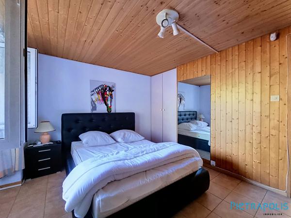 T3 84 m² en rez-de-jardin avec 75 m² d'extérieur – Crozet secteur Villeneuve