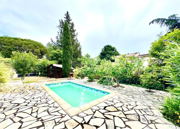 Fréjus tour de mare-maison 3 chambres piscine jardin avec entrée pour vehicules-baisse de prix !