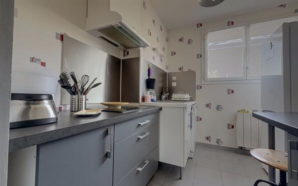 Immeuble à vendre    9 pièces • 213,17 m2 Genlis