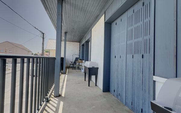 Immeuble à vendre    9 pièces • 213,17 m2 Genlis