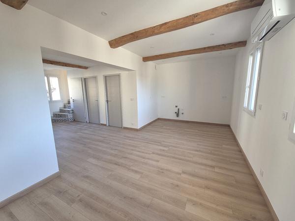 Maison de village entièrement rénovée !