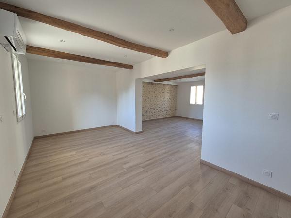 Maison de village entièrement rénovée !