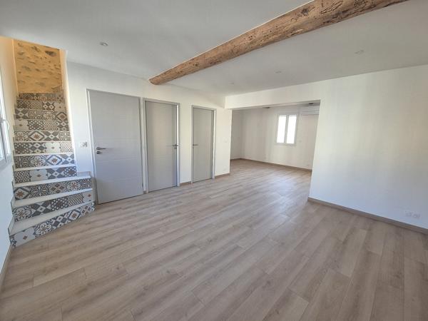 Maison de village entièrement rénovée !