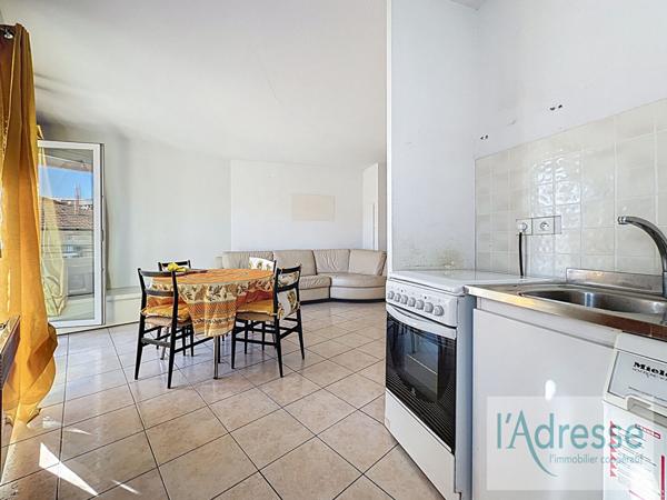 Appartement Antibes 2 pièce(s) Centre ville, parking privé, 37.20 m2