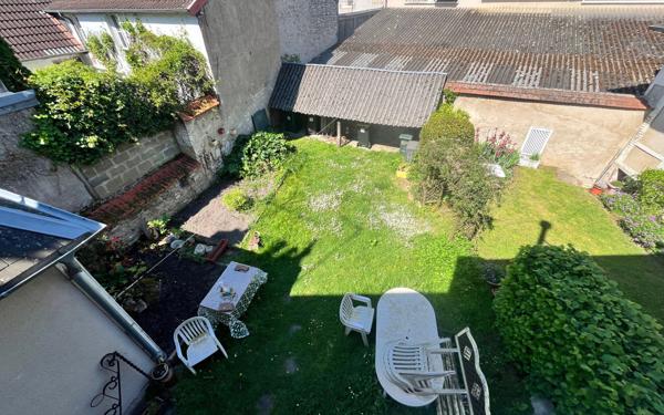 Appartement à vendre    3 pièces • 64 m2 Bourges
