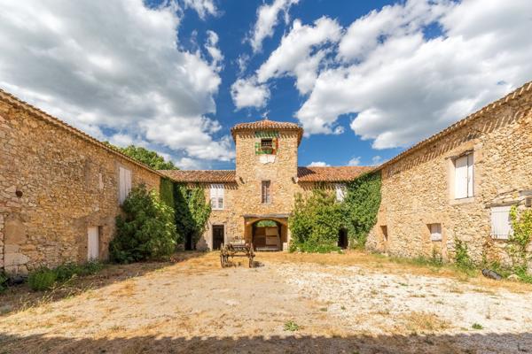 Vente Propriété viticole Cabasse 10 Pièces 384 m²