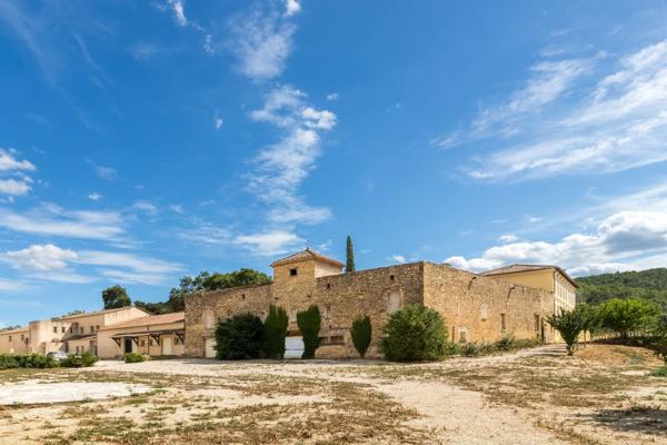 Vente Propriété viticole Cabasse 10 Pièces 384 m²
