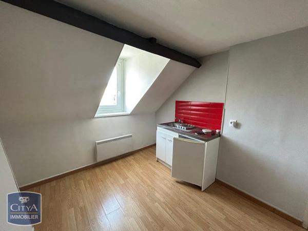 Appartement à louer 2 pièces 29.25m² Saint-Quentin (02100)