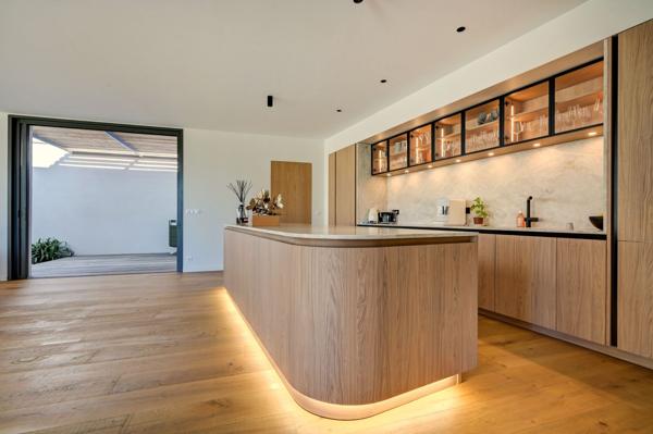 Vente Maison de luxe Aix-en-Provence 8 Pièces 240 m²