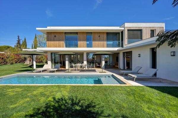 Vente Maison de luxe Aix-en-Provence 8 Pièces 240 m²