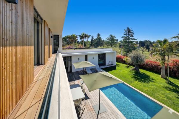Vente Maison de luxe Aix-en-Provence 8 Pièces 240 m²