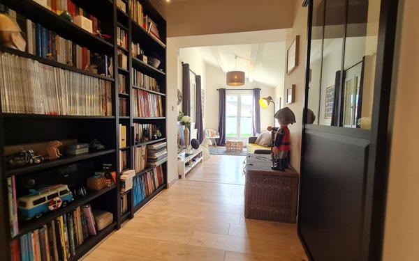 Maison à vendre    8 pièces • 230 m2 Rochefort-du-Gard