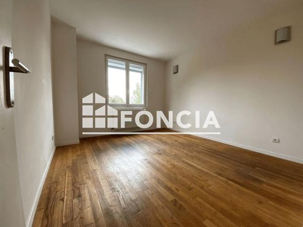 Location Appartement 3 pièces 62.7 m² - 65 BIS RUE PASTEUR Poitiers 86000