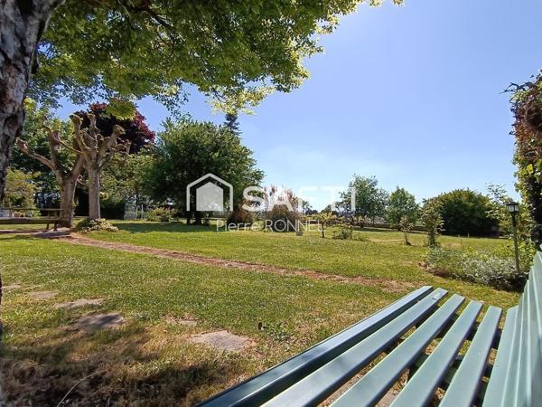 Belle maison de Plain-pied  - 3 chambres sur terrain de 2 500 m²