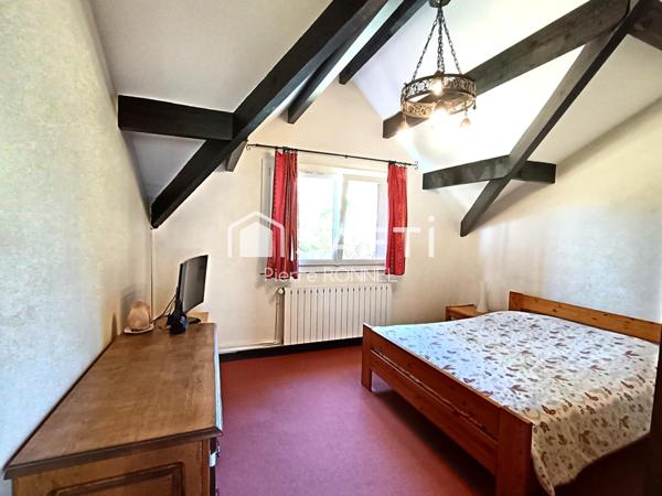 Belle maison de Plain-pied  - 3 chambres sur terrain de 2 500 m²