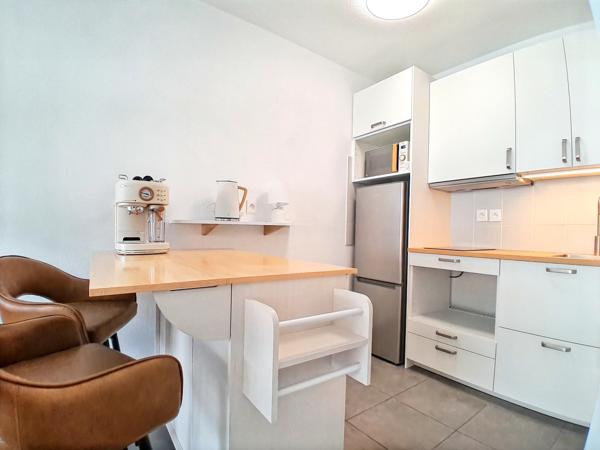 T2 MEUBLÉ – 47,03 m² – BONNEVILLE – BALCON, PISCINE & PARKING EN SOUS-SOL