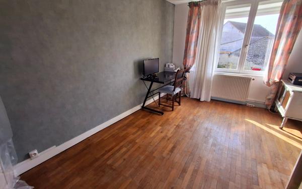 Maison à vendre    4 pièces • 148 m2 Nemours