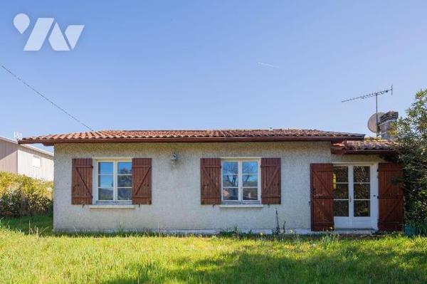 VENTE IMMO-INTERACTIF- ANDERNOS LES BAINS (33510) 12, avenue de Comte -
Une maison à rénover e...