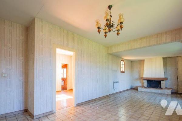 VENTE IMMO-INTERACTIF- ANDERNOS LES BAINS (33510) 12, avenue de Comte -
Une maison à rénover e...