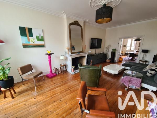 Maison à vendre 14 pièces 319 m² Rochefort