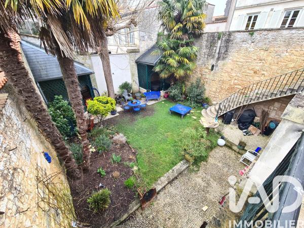 Maison à vendre 14 pièces 319 m² Rochefort