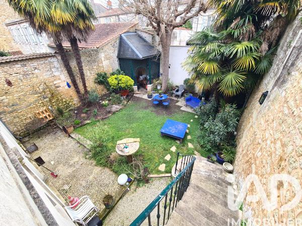 Maison à vendre 14 pièces 319 m² Rochefort