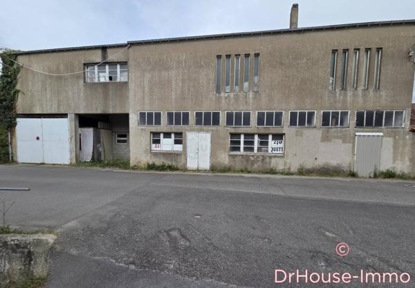 Immeuble à vendre 5 pièces de 400 m²
