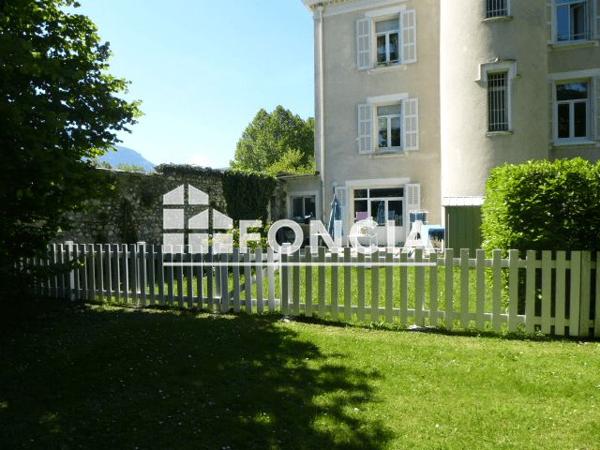 Location Appartement 3 pièces 77 m² - 2 RUE SAINT ROBERT Saint Egreve 38120