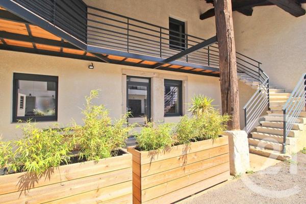 Maison à vendre  6 pièces - 145 m2 LA BOISSE - 01