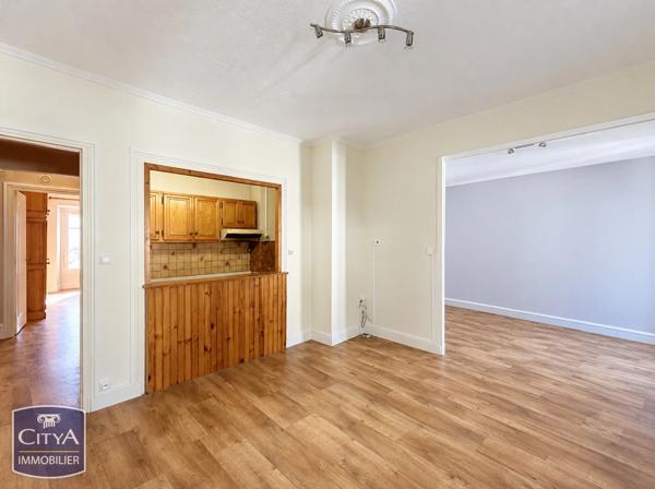 Appartement à vendre 2 pièces 51.37m² Épernon (28230)