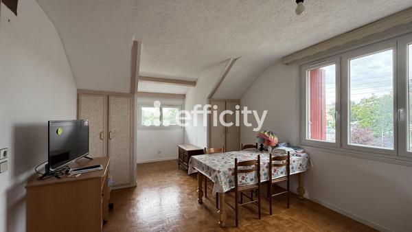 Maison 7 pièces - 160 m²