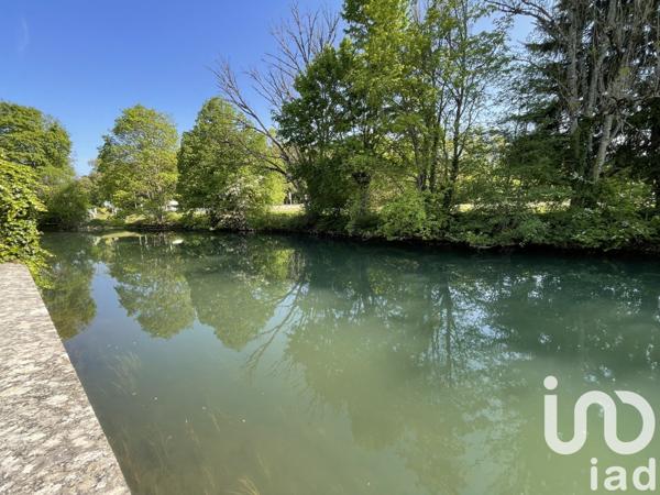 Maison 7 pièces de 210 m² à Mussy-sur-Seine (10250)