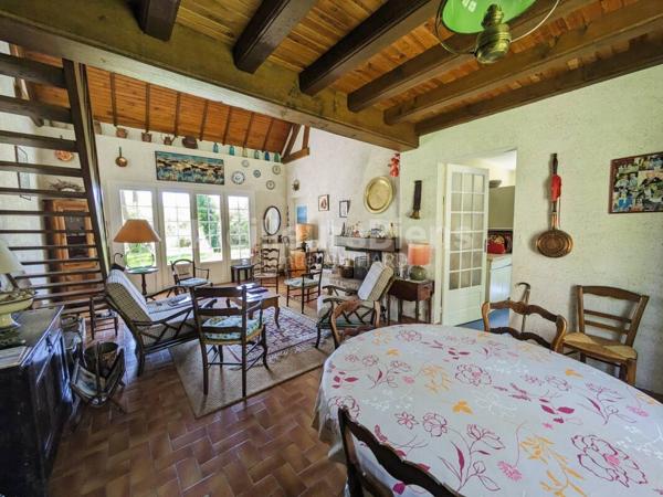 44420 LA TURBALLE- Maison 5 chambres sur 3000m² env