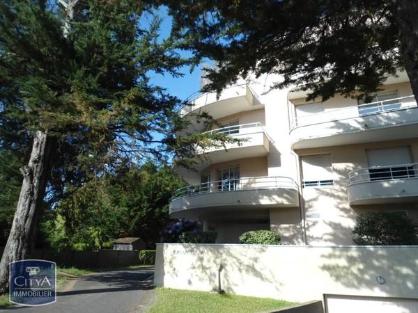 Appartement à louer 2 pièces 60.75m² Saint-Nazaire (44600)