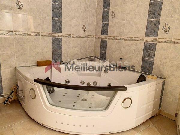 NEUILLY PLAISANCE PARC DES COTEAUX D'AVRON