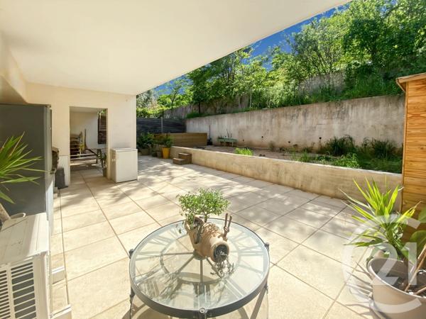 Appartement T3 à vendre  3 pièces - 60,67 m2 MARSEILLE - 13011